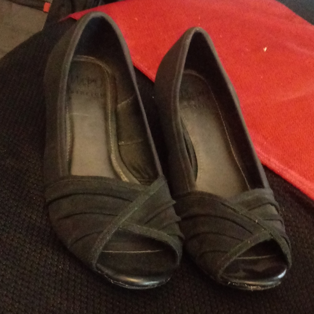 Black open toed heels
